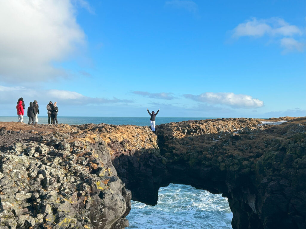 okpartiamo-islanda-gruppo-scogliera-2